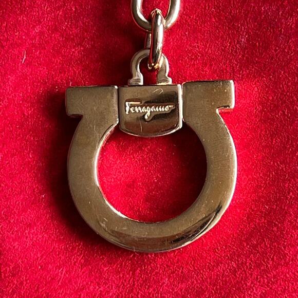 Ferragamo Gancini Gold Keychain Bag Charm Iconic Style MINT - Picture 2 of 6